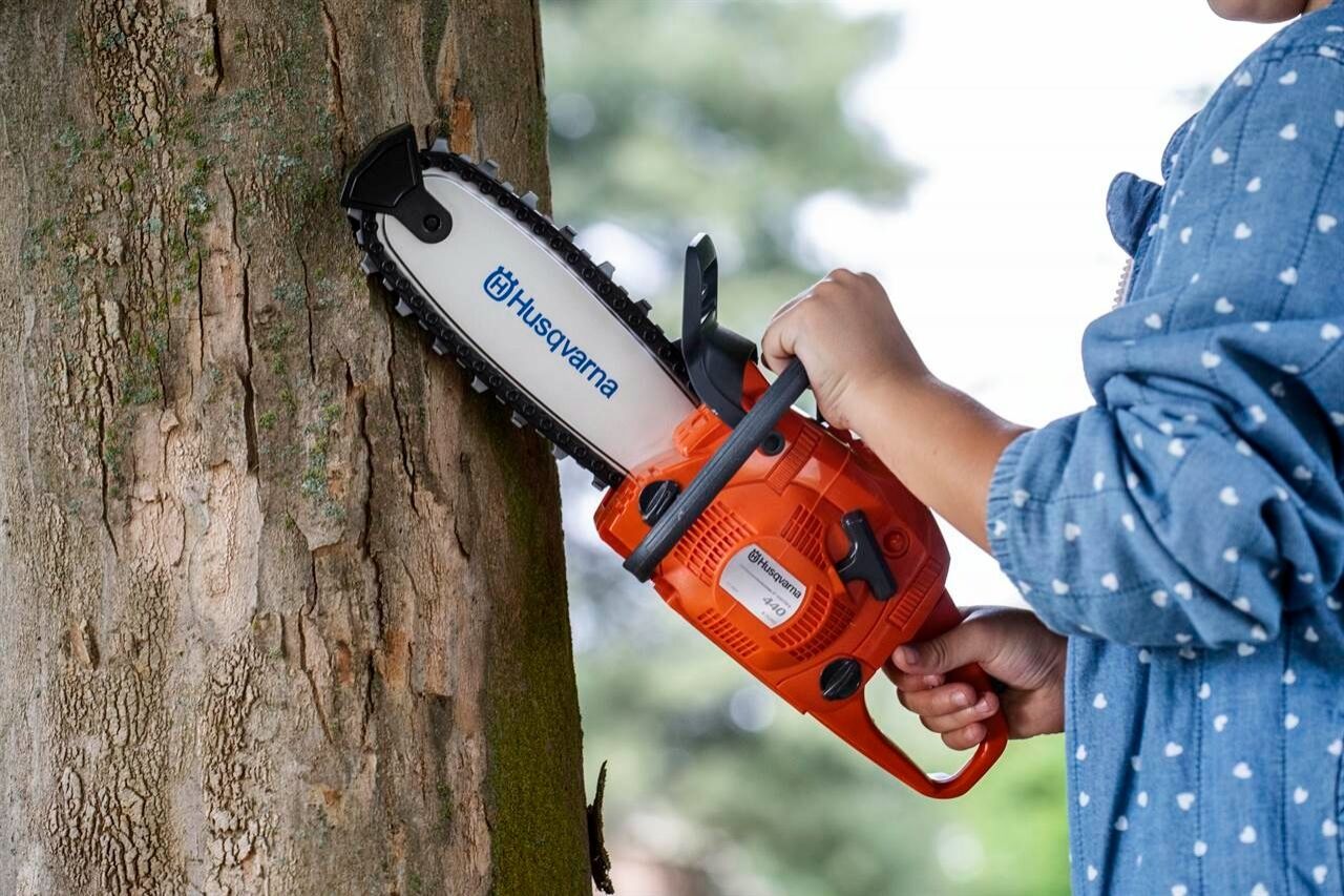 HUSQVARNA MOTOSIERRA DE JUGUETE (Niños) - Imagen 3
